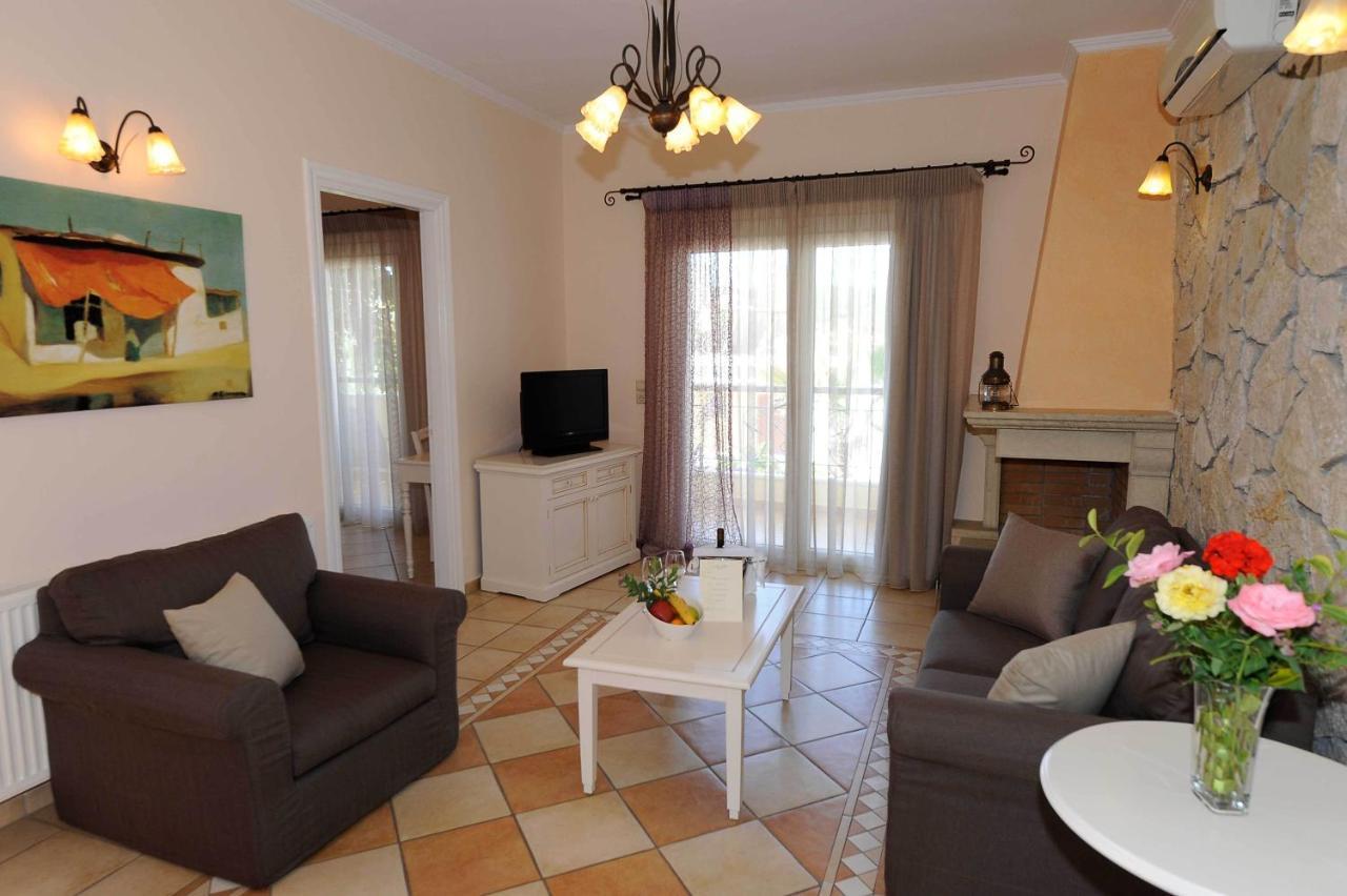 Delfino Blu Wellness Boutique Hotel Agios Stefanos Avliotes  Ruang foto
