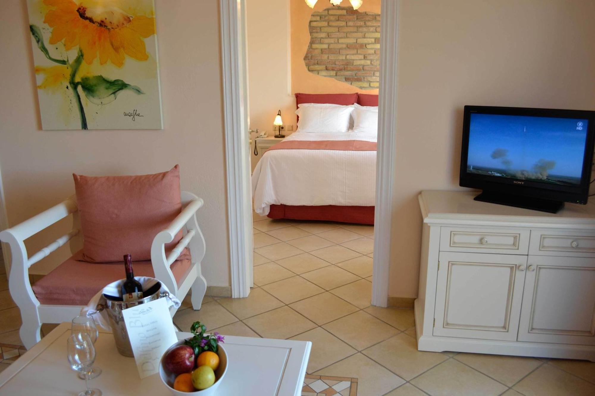 Delfino Blu Wellness Boutique Hotel Agios Stefanos Avliotes  Bagian luar foto
